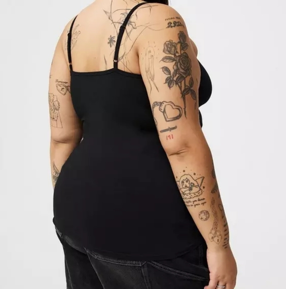 Torrid Foxy Cami, Color Deep Black Size 1X - Picture 2 of 15